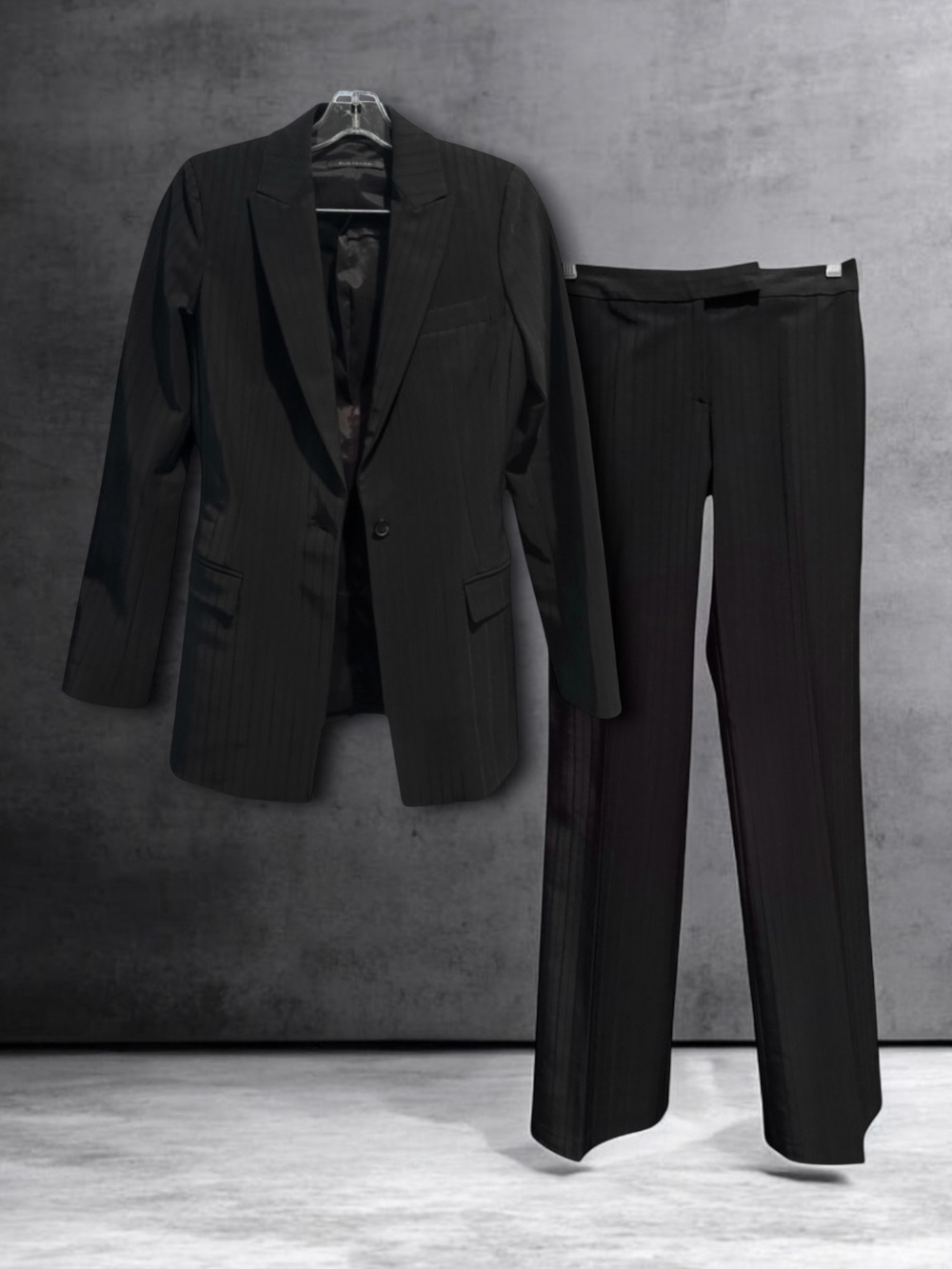 💞ELI TAHARI Black Stripe Fitted Suit Single Button Jacket + Fit & Flare Pants